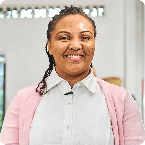 Anna Elodie VOLAZARA