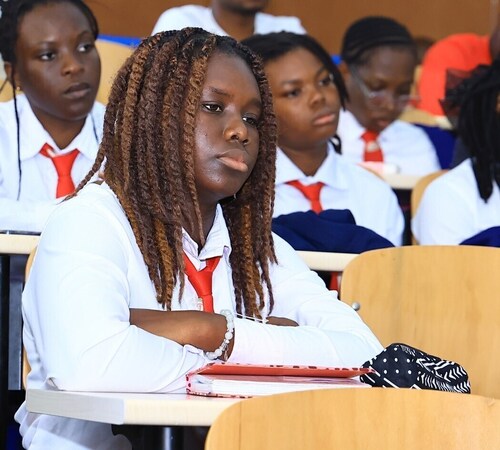 Etudiants de l'ESA de l'INP-HB