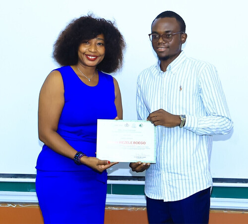 Remise de certificat à Benaja WEZELE - Prix Jeunes Espoirs 2025