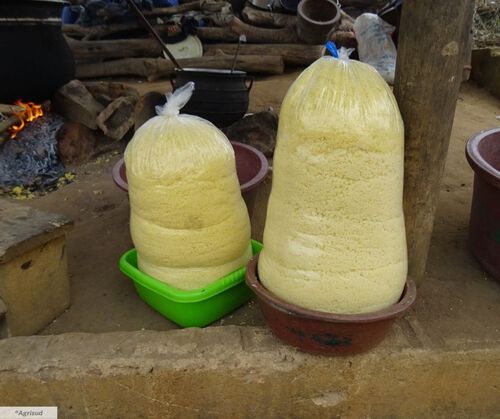 Sacs d'attiéké à Abiaté 2