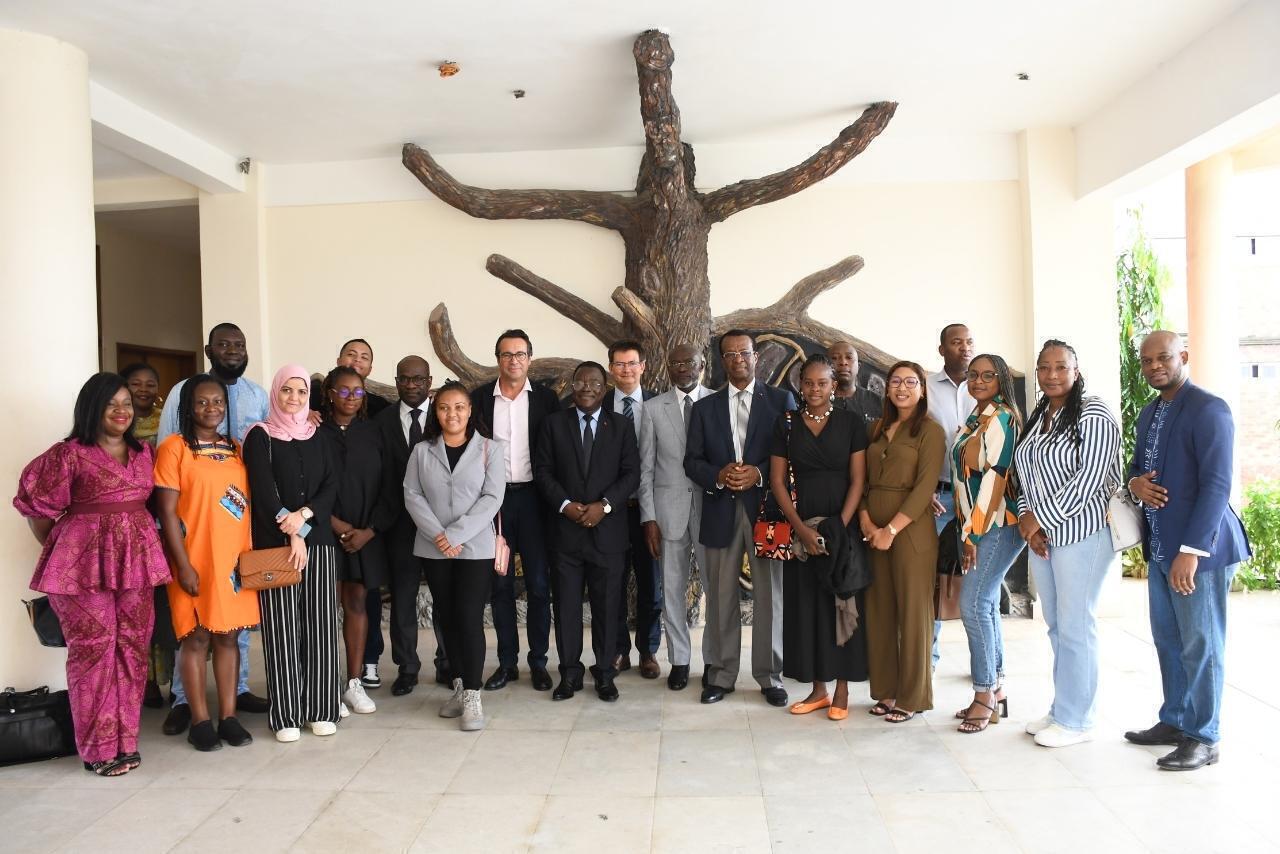 Visite et conférence à l'université entrepreneuriale JFN